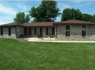 3212 138th Ave W, Milan, IL 61264