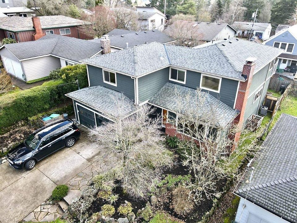 Quiet Neighborhood, on a dead end street, with easy access to downtown via car, bike, or bus.