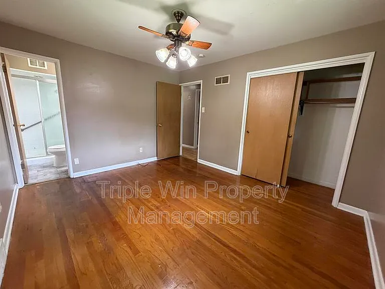1871 Shardell Dr — Photo 25