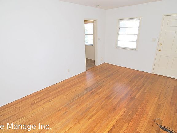 3rd image of 1220 E 1st St #7761525