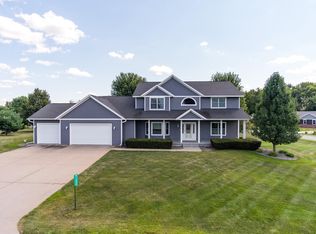 W7885 Country Ave, Holmen, WI 54636
