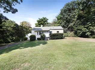 155 Short Beach Rd, Branford, CT 06405