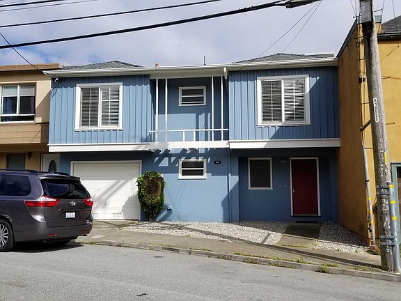 2nd image of 449 Bella Vista Way