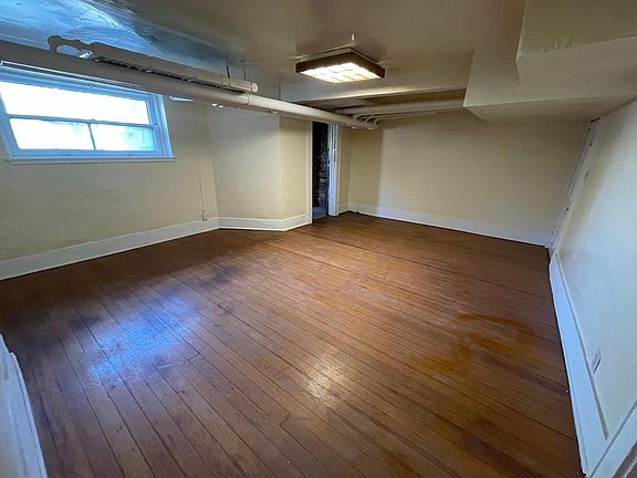 4th image of 1117 H St #D