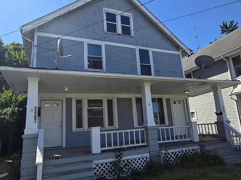 2407 Colburn Ave — Photo 11