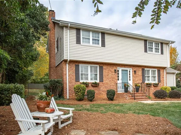 909 Merrill Dr, Greensboro, NC 27410