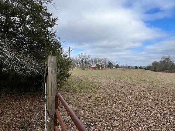 3rd image of 1340 Coleman Register Rd