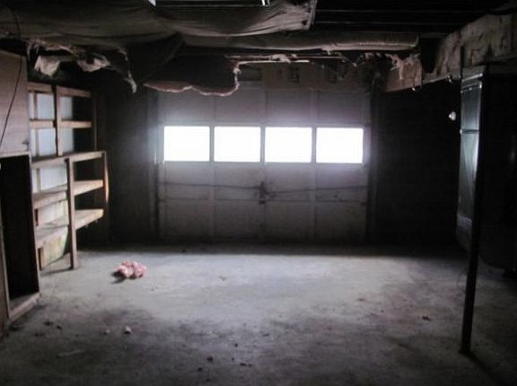 3rd image of 82 Lewis St