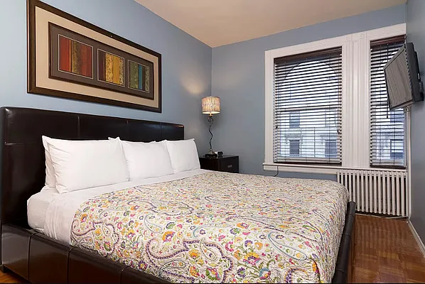 Rented by R New York | media 4