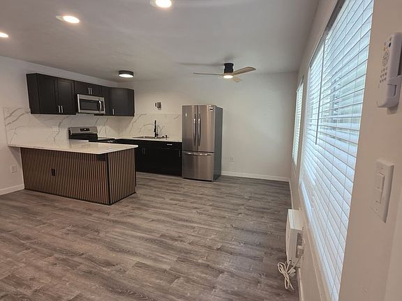 3rd image of 4160 Illinois St APT 3