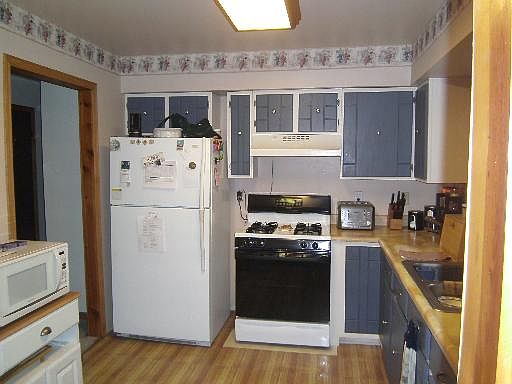 5th image of 777 Lincoln St