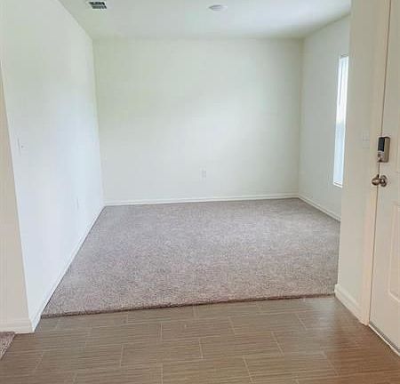 3rd image of 3534 SW Voyager St