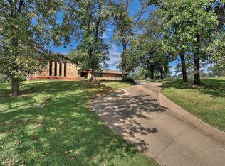 1111 S Lang Ave, Denison, TX 75020