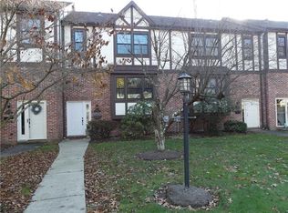 4562 Bucktail Dr, Allison Park, PA 15101