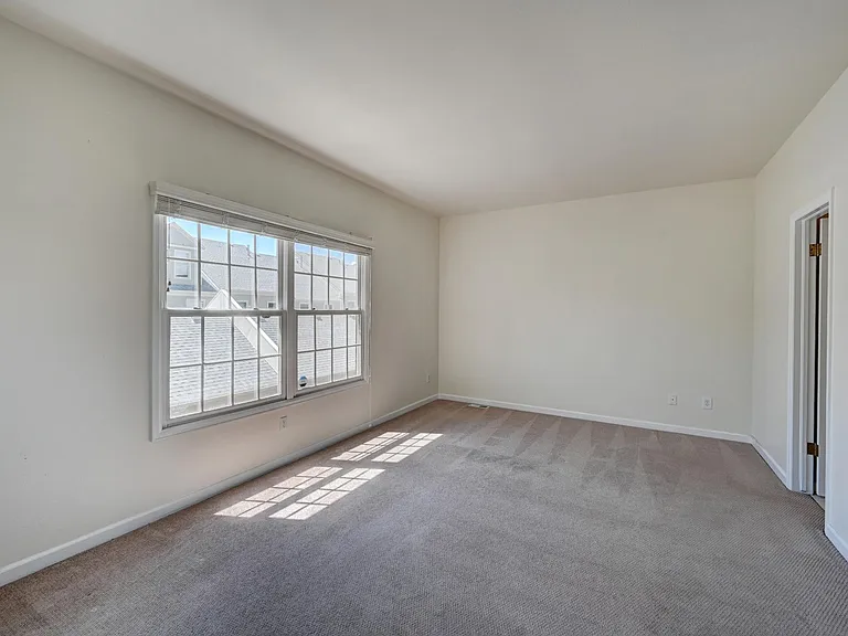927 Jersey St — Photo 16