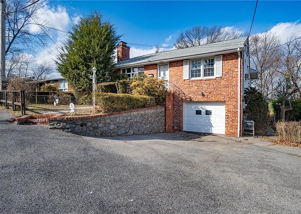 1st image of 41 Serena Ln