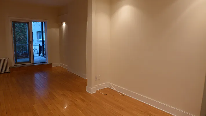 Rented by Garfield Realty  | media 31