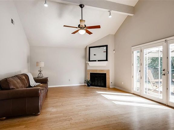 4th image of 2709 Ashbury Point Ln