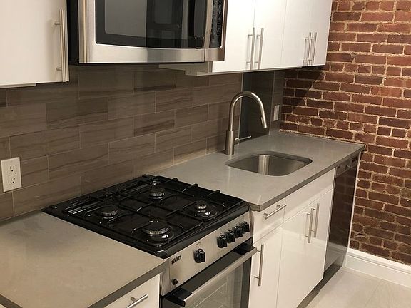 2nd image of 242 E 83rd St APT 1D
