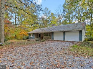 1757 Gablehammer Rd, Westminster, MD 21157