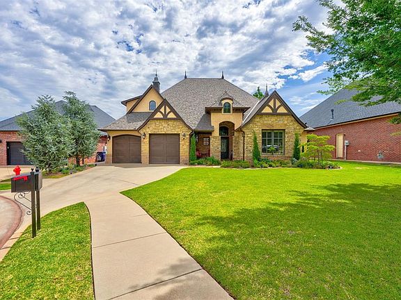 2nd image of 16712 Little Leaf Ln