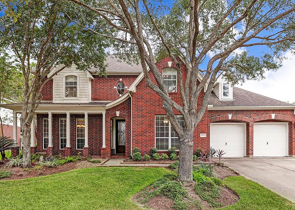 1st image of 11931 Canyon Mills Dr