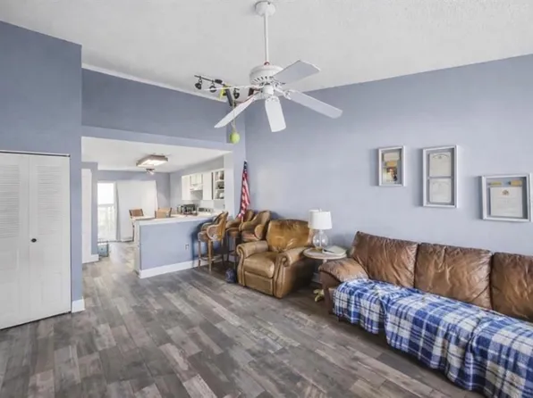 7924 Hardwick Dr APT 623, New Port Richey, FL 34653