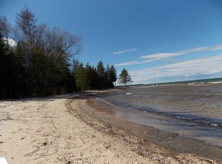 1764 Nicolet Dr, Cheboygan, MI 49721