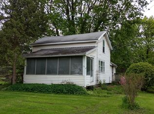 72 Ballantyne Rd, Rochester, NY 14623