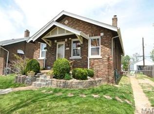 5945 W Park Ave, Saint Louis, MO 63110