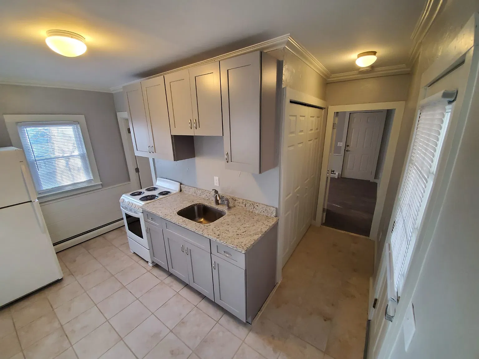 1 bed, 500 sqft, $1,425 — Photo 3