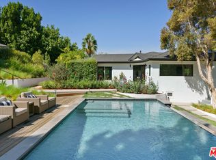 3751 Multiview Dr, Los Angeles, CA 90068