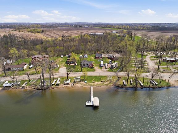 5th image of 18139 Roberds Lake Blvd