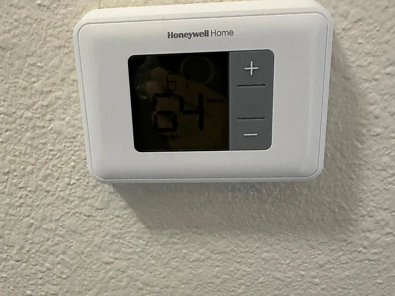 Digital Thermostat