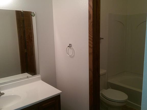 5th image of 2515 Knight Dr APT 6