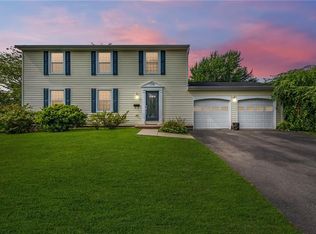 170 Autumn Dr, Trafford, PA 15085