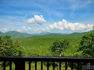 510 Whitewater Ridge Rd, Sapphire, NC 28774