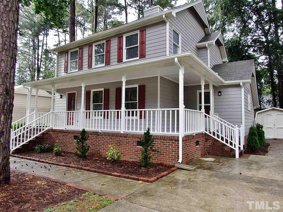 Welcoming Wrap Around Porch