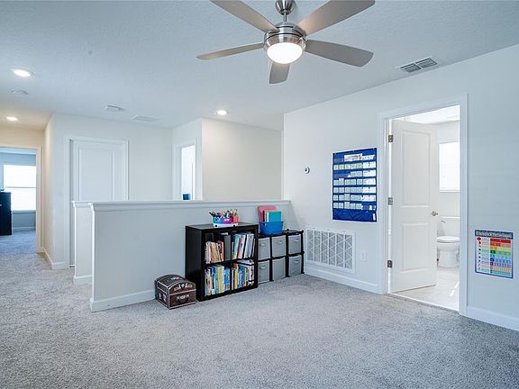5th image of 12119 Sonnet Ave