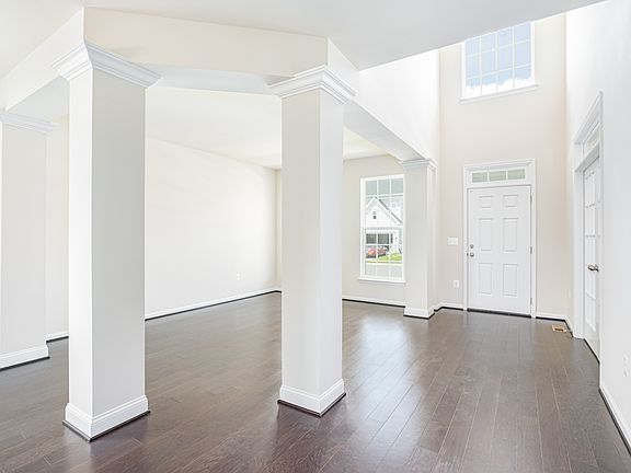 2nd image of 298 Norland Knoll Dr