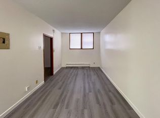 1503 Victoria Ave #2, Regina, SK S4P 0P6