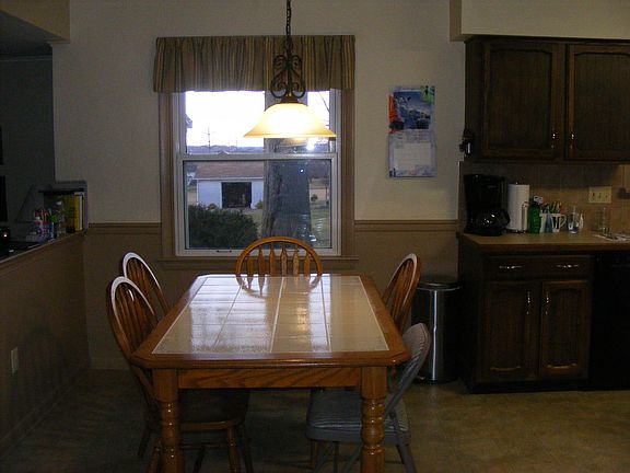 Eat in Kitchen