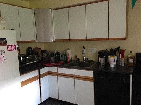 Kitchen renovated in May 2015