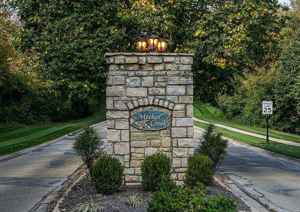 1st image of 2484 Arbor Glen Ct