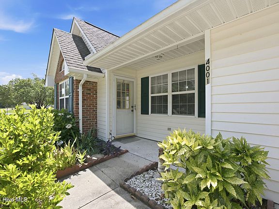 4th image of 4001 Gaston Court