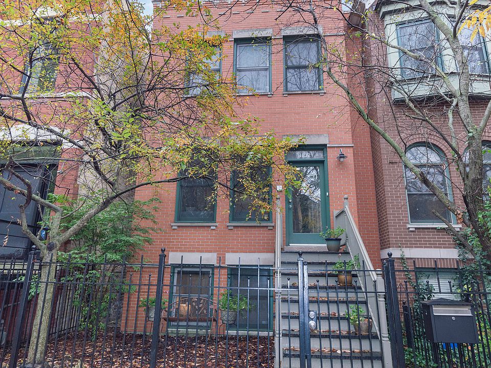 1st image of 1832 N Wilmot Ave