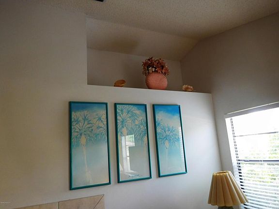 5th image of 793 Seven Gables Cir SE