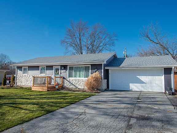 2nd image of 3418 W 78th Pl