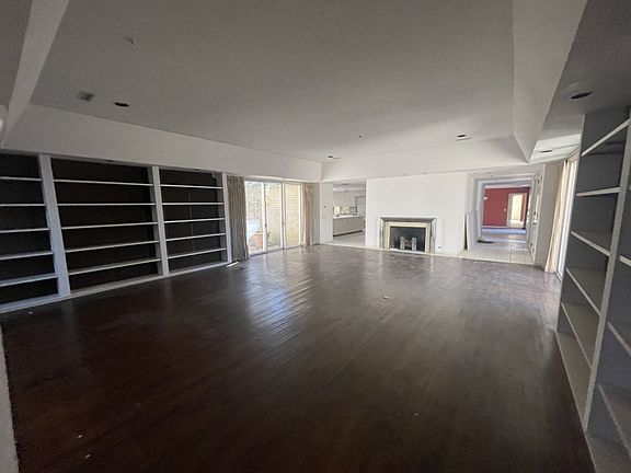 3rd image of 5 Harrington Ln