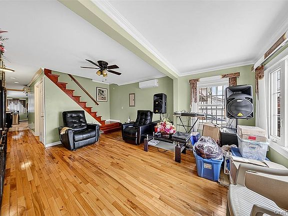 5th image of 128-17 147th St #1